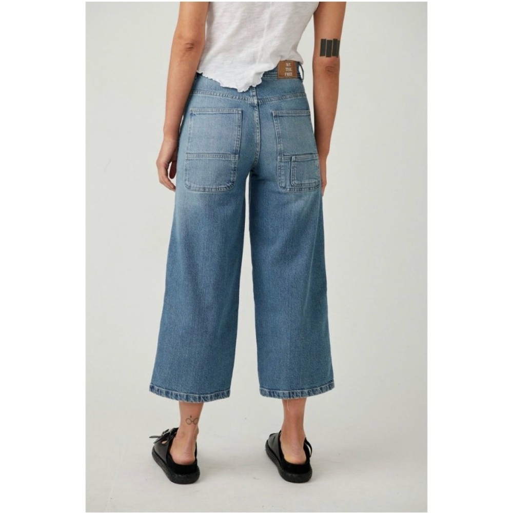 Free People Piper Wide Leg Crop Jeans 27 Med Denim Wash Casual 90s Retro boho - Picture 6 of 14